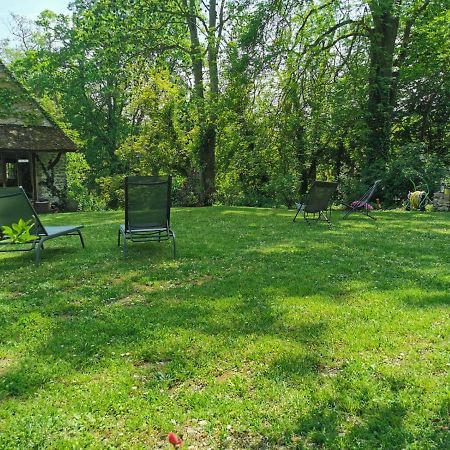 فندق Domaine De La Folicoeur Sainte-Colombe-près-Vernon المظهر الخارجي الصورة